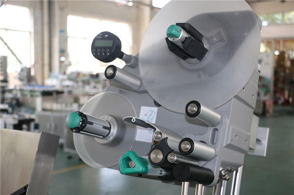 भ्याकुम रक्त संग्रह ट्यूब लेबलिंग मेशीन